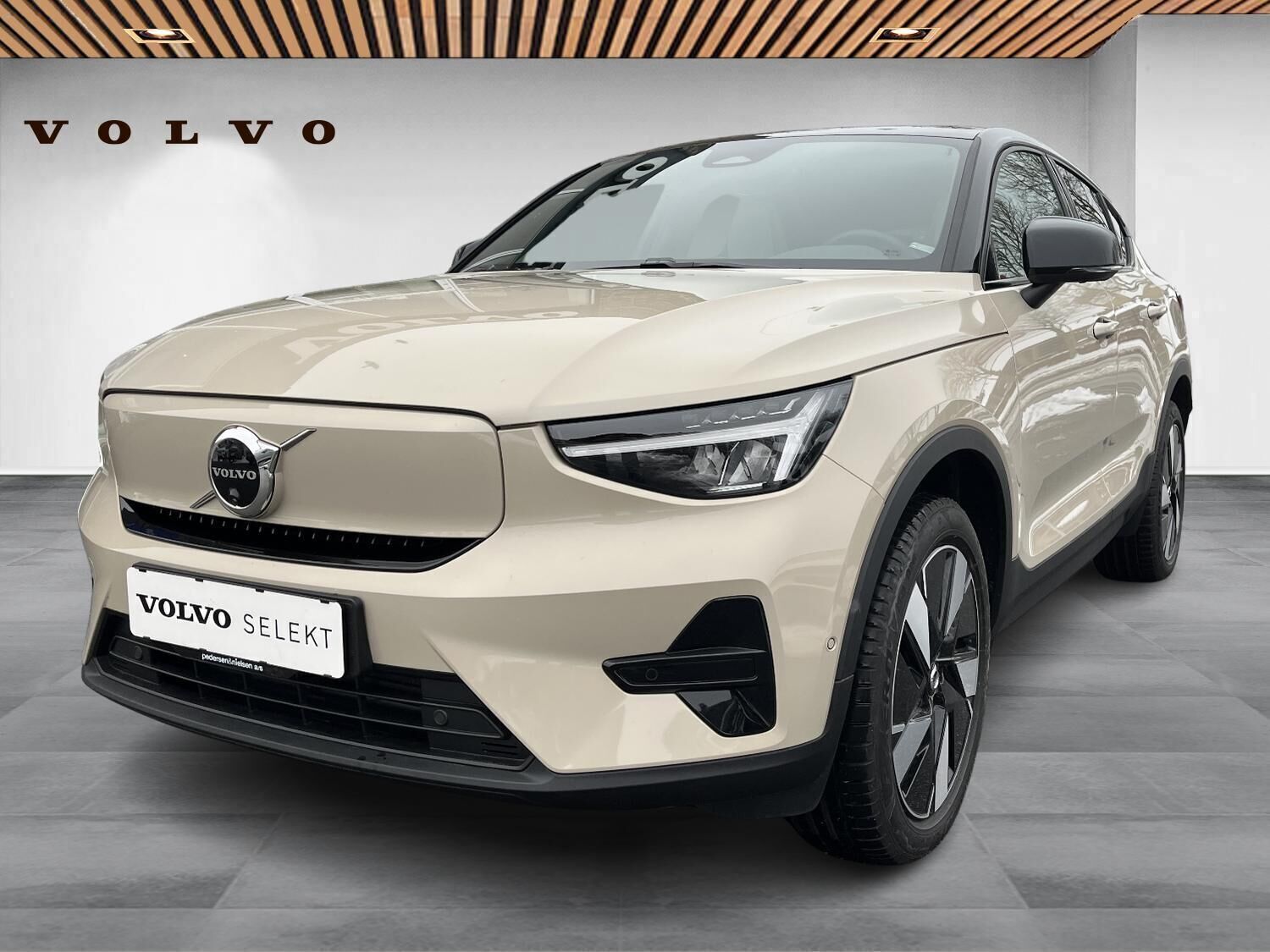 Volvo EC40 Single Motor Extended Range Ultra 252HK 5d Aut.