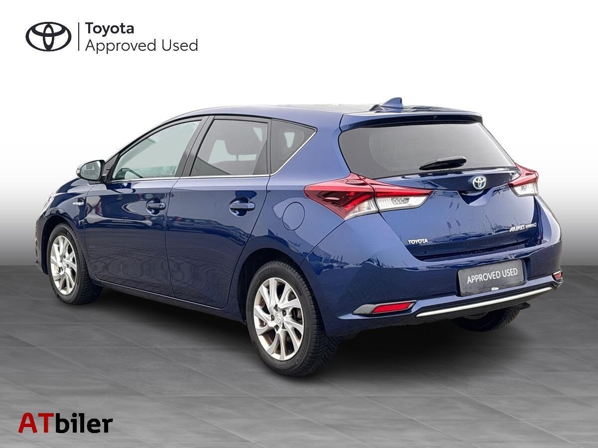 Toyota Auris 1,8 Hybrid H2 Comfort Safety Sense 136HK 5d Aut.