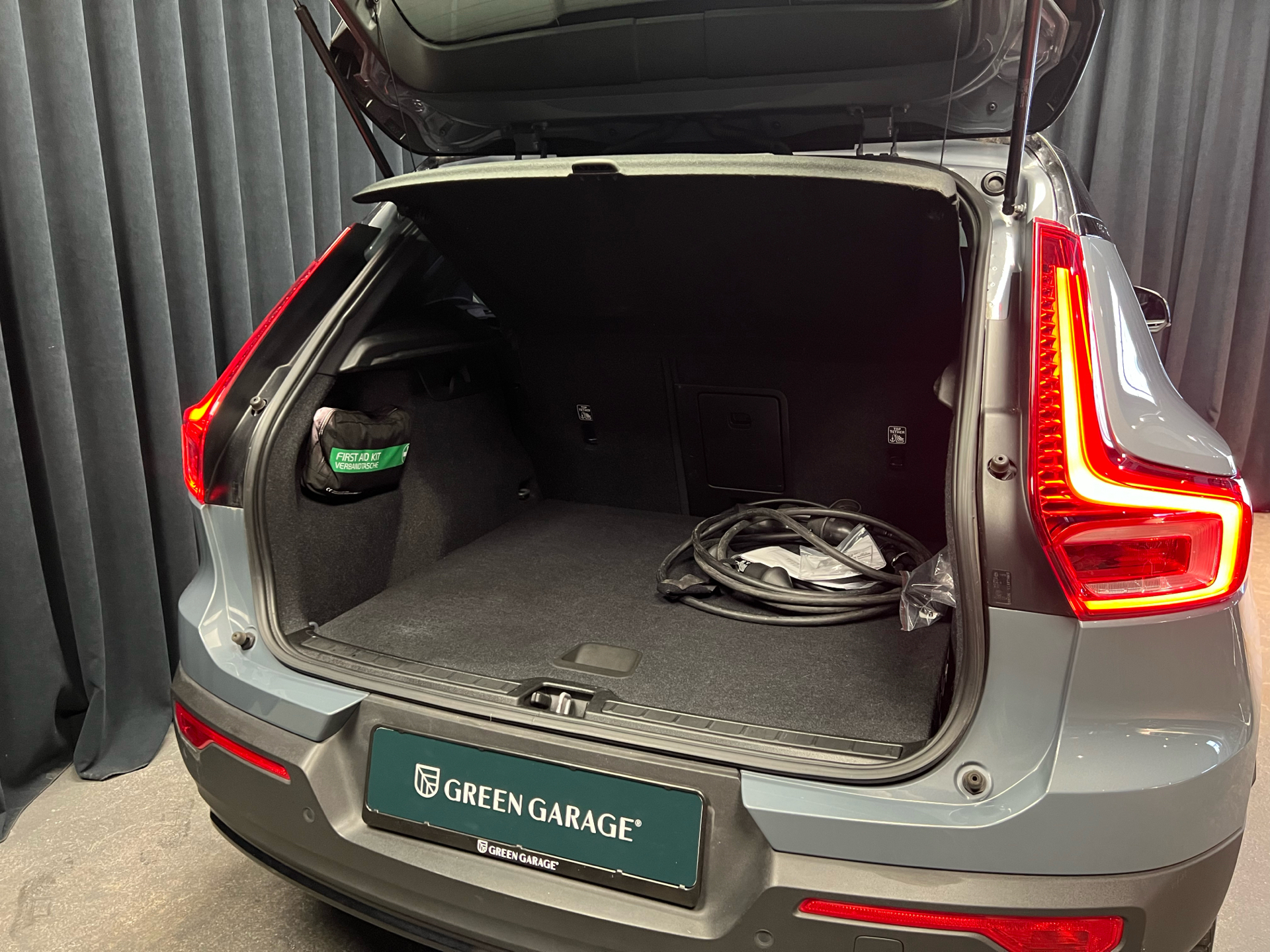 Volvo XC40 P6 Recharge Core 231HK 5d Aut.