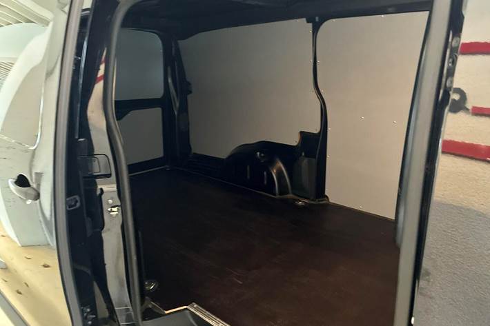 Sort Toyota ProAce fra 2020