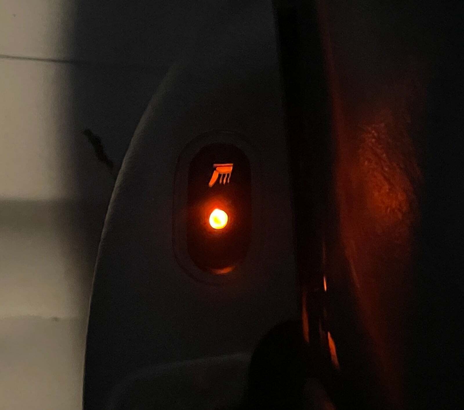 Hvid Opel Vivaro fra 2014