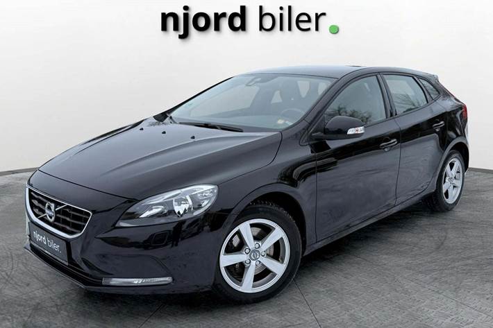 undefined Volvo V40 fra 2016 set udefra