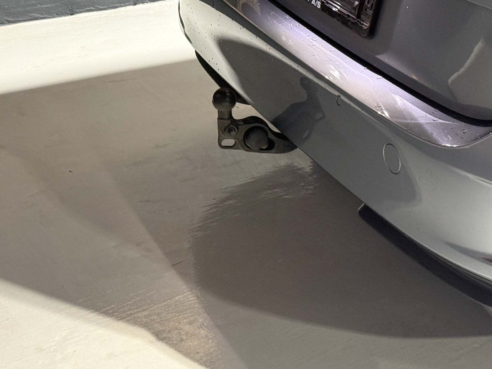 VW ID.Buzz 77 Life 75 Years Edition SWB