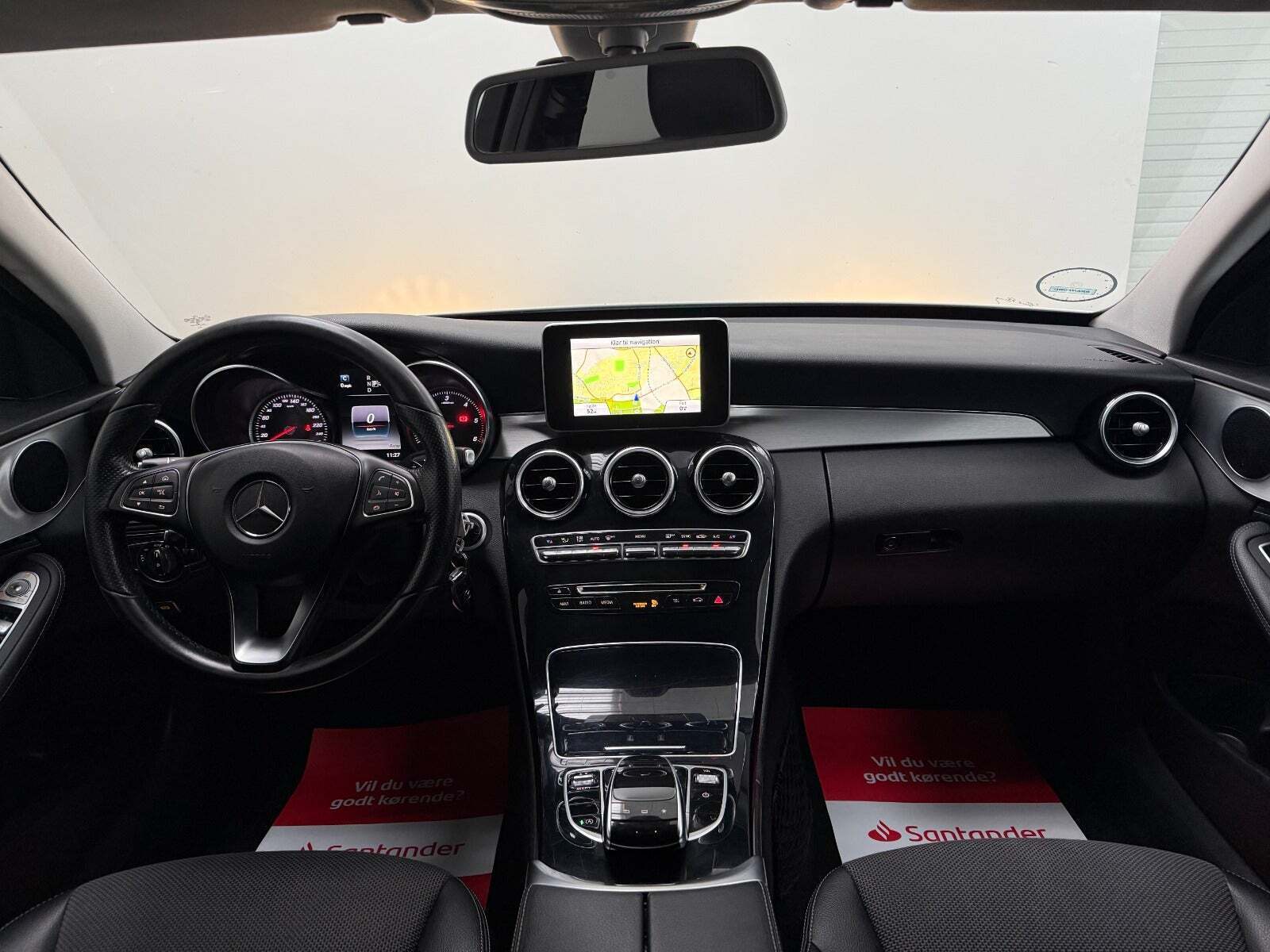 Hvid Mercedes C220 d fra 2015