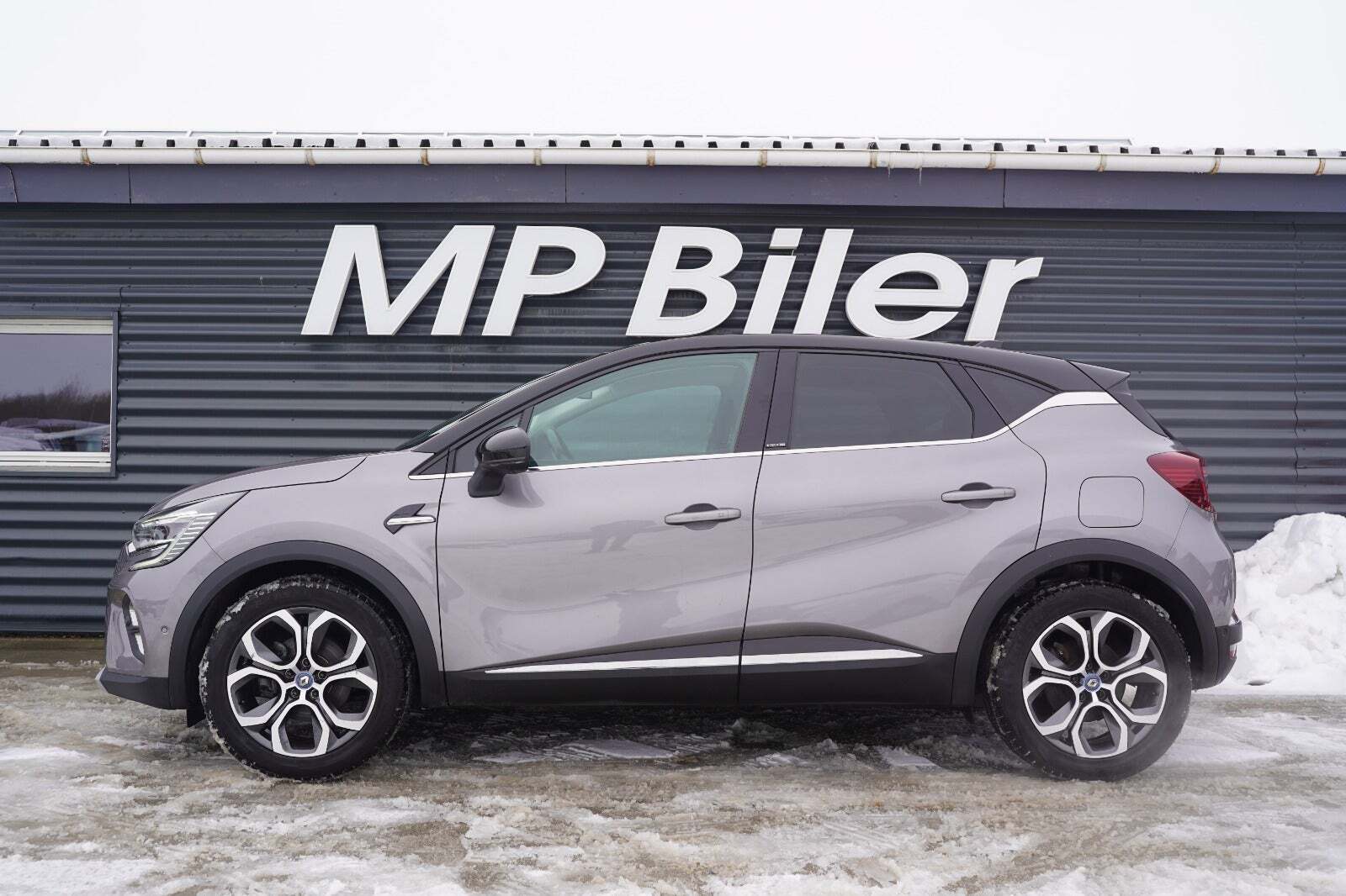 Renault Captur 1,6 E-Tech Intens