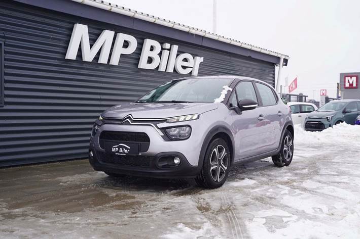 Sølv Citroën C3 fra 2021 set udefra