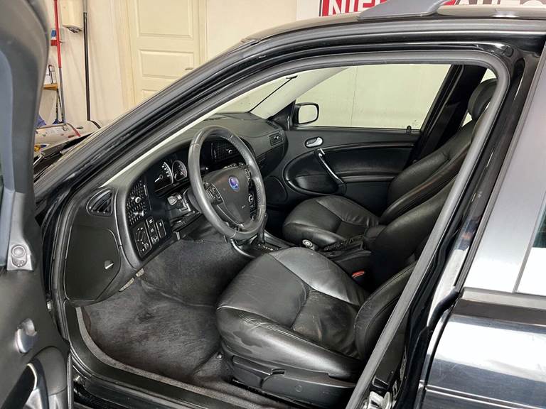 Saab 9-5 2,0 t Linear SportCombi Hirsch aut.
