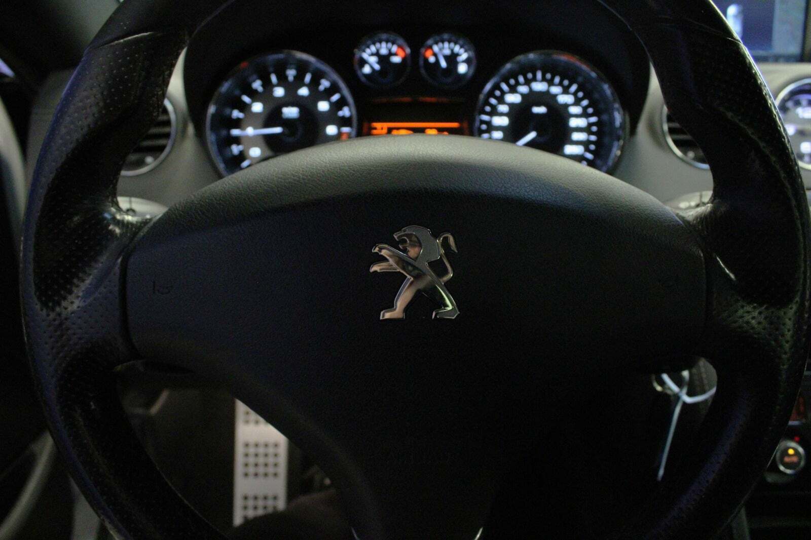 Peugeot RCZ
