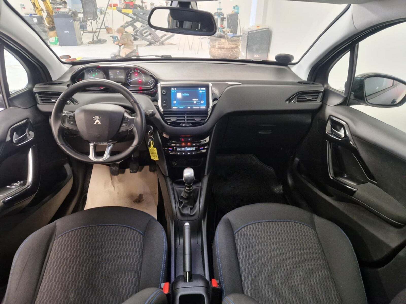 undefined Peugeot 208 fra 2019