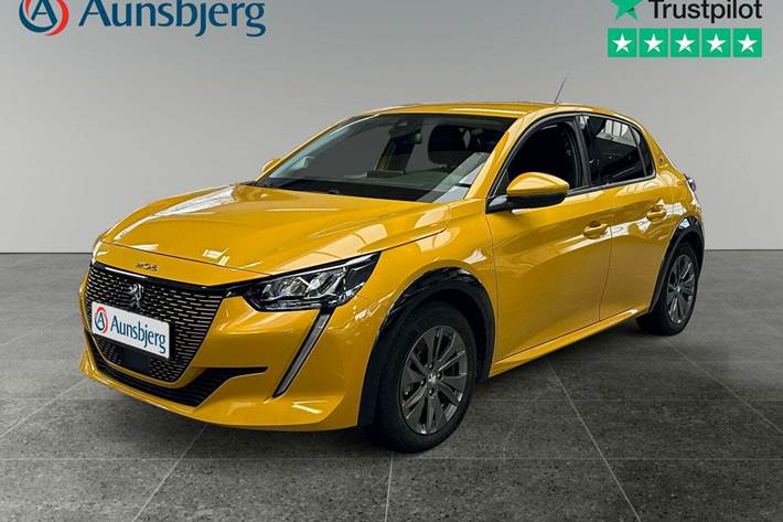 Gul Peugeot e-208 fra 2021