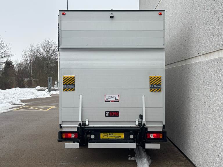 Iveco Daily 3,0 35S18 4800mm D 176HK Ladv./Chas. 8g Aut.