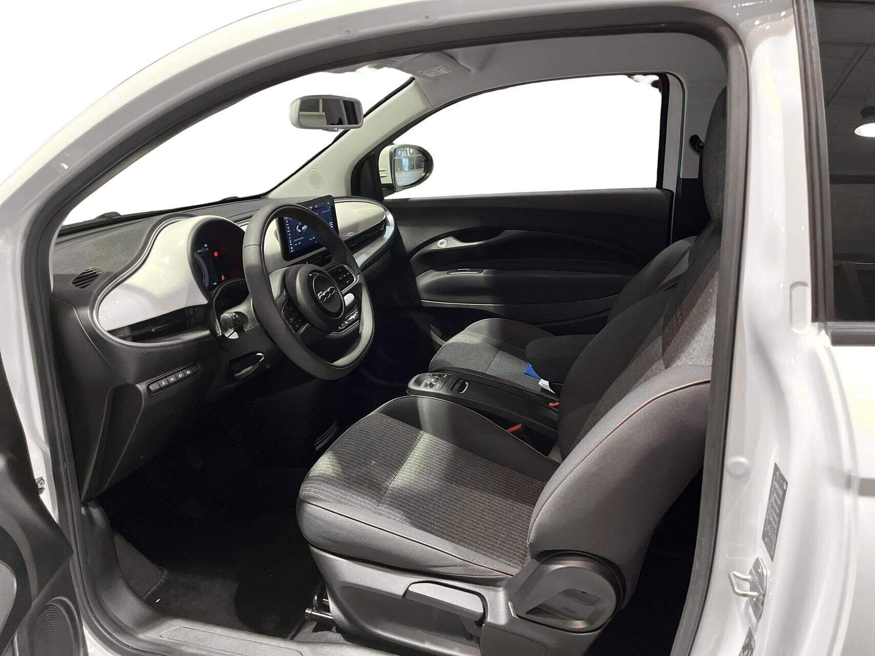 Fiat 500e EL Passion 118HK 3d Aut.