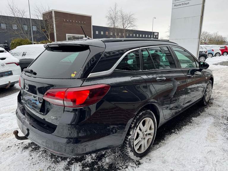 Opel Astra 1,6 CDTi 136 Enjoy Sports Tourer