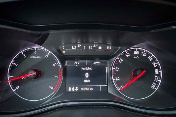 Blå Opel Corsa fra 2019