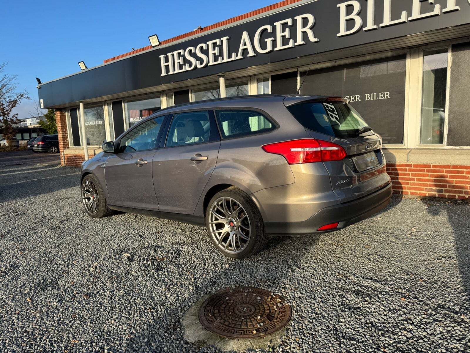 Sølv Ford Focus fra 2016