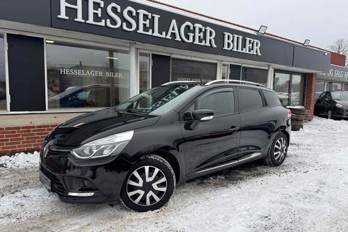 Sort Renault Clio IV fra 2016 set udefra