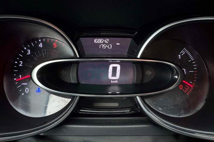 Sort Renault Clio IV fra 2016