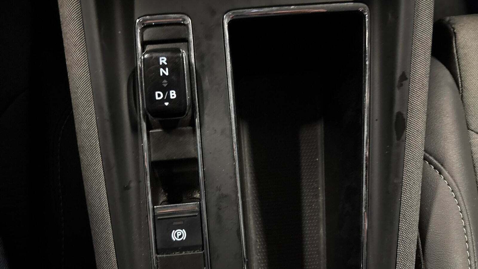 Sort Skoda Enyaq fra 2022