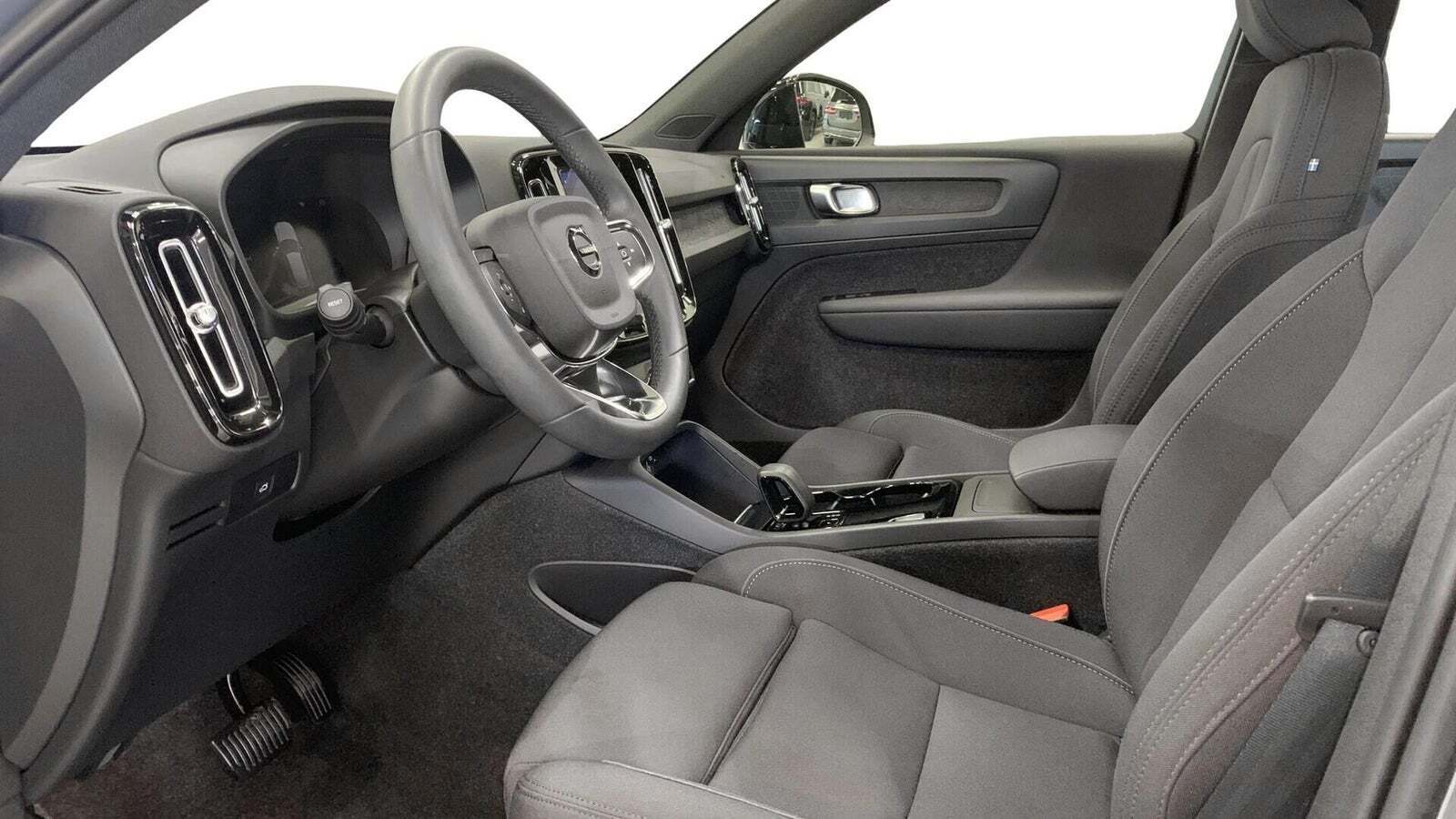 Volvo XC40 P6 ReCharge Core