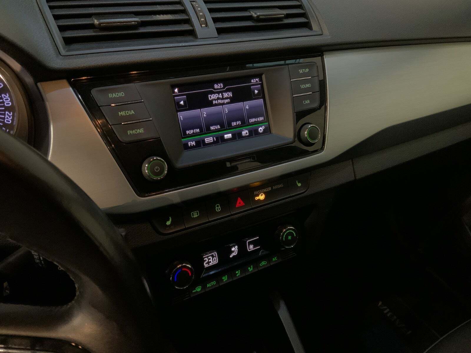 Grå Skoda Fabia fra 2018