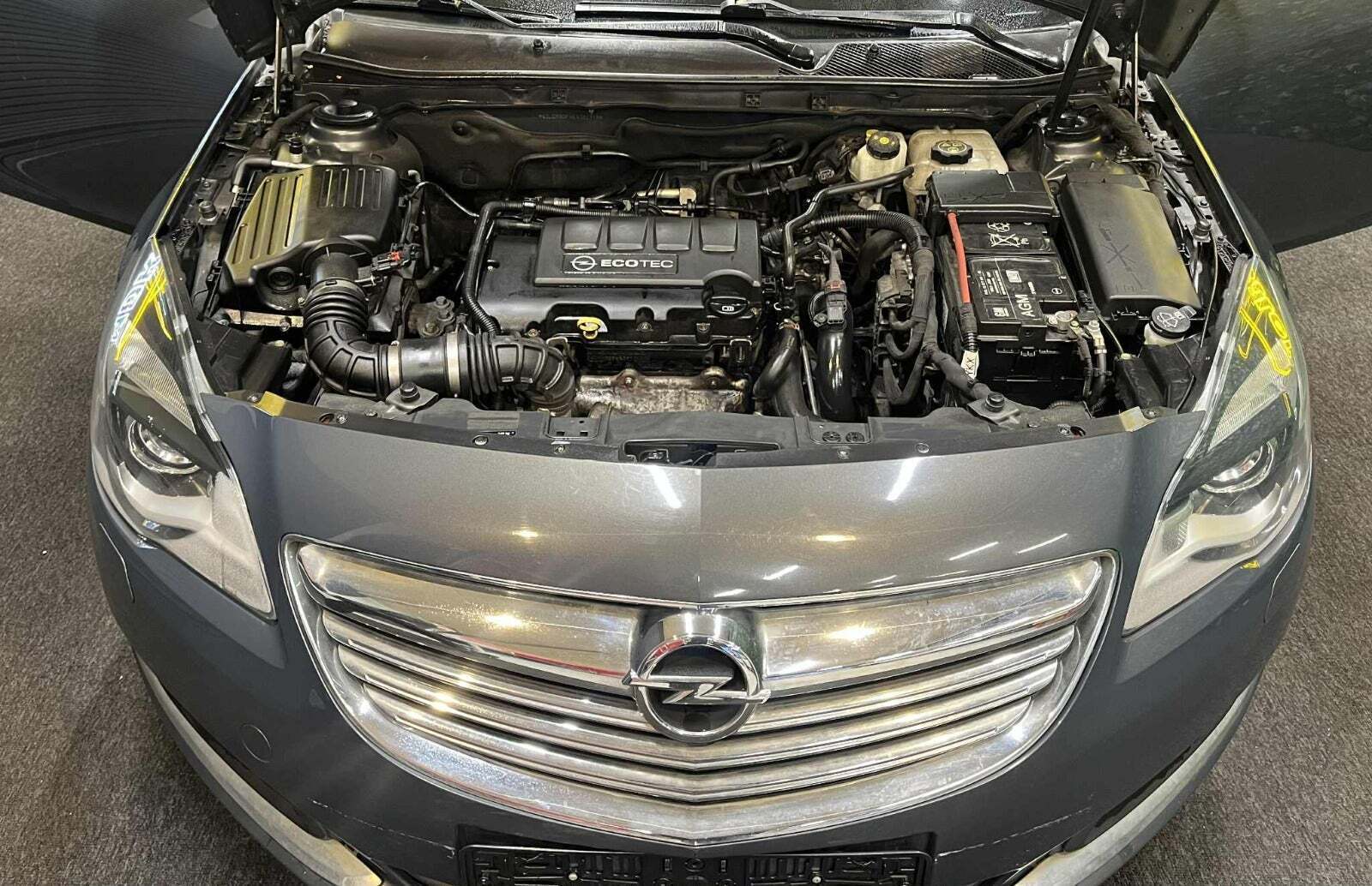 undefined Opel Insignia fra 2014