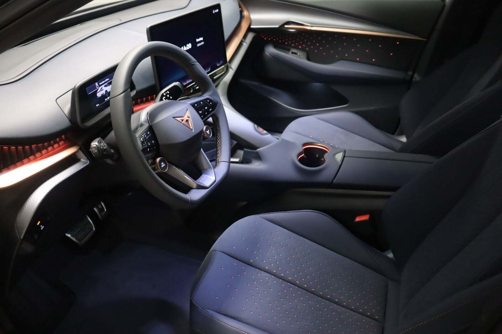 Cupra Tavascan 77 Adrenaline