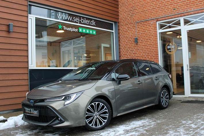 Bronze Toyota Corolla fra 2019