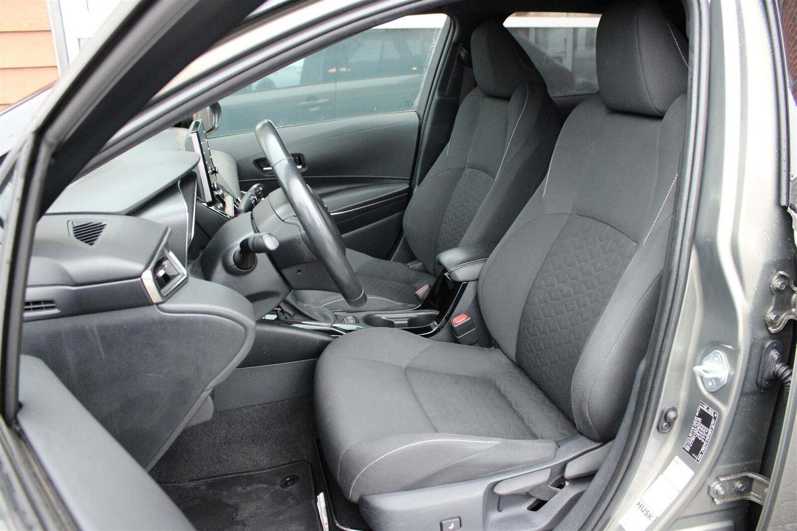 Toyota Corolla 1,8 Hybrid H3 Premium Touring Sports MDS