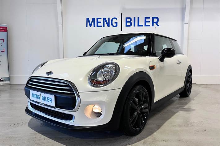 Hvid Mini One fra 2014 set udefra