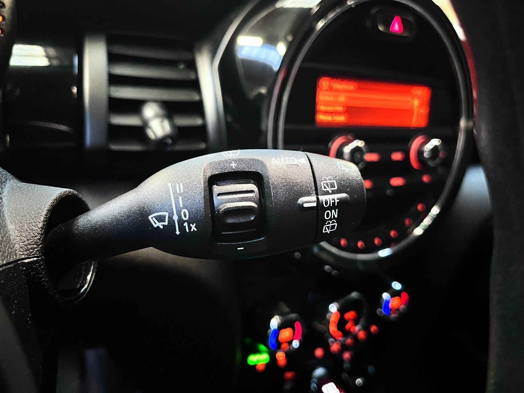 Hvid Mini One fra 2014