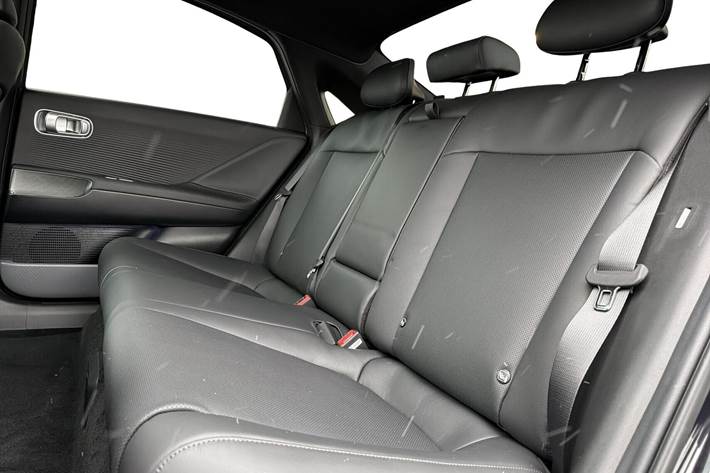 Sort Hyundai Ioniq 6 fra 2025