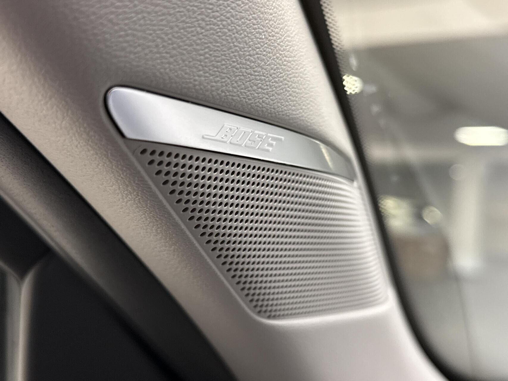 Sort Hyundai Ioniq 6 fra 2025