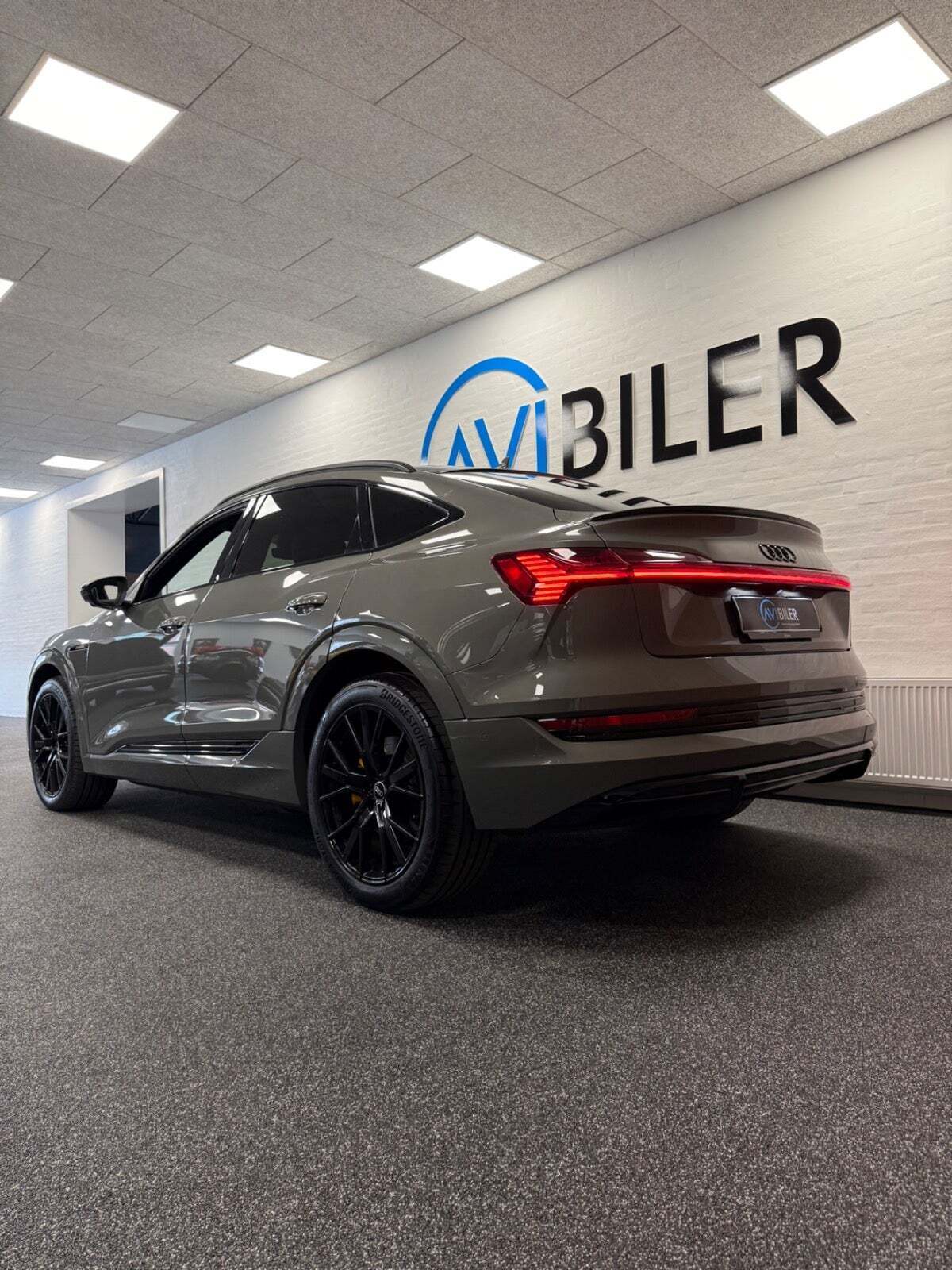 Audi e-tron 55 Black Edition S-line Sportback quattro