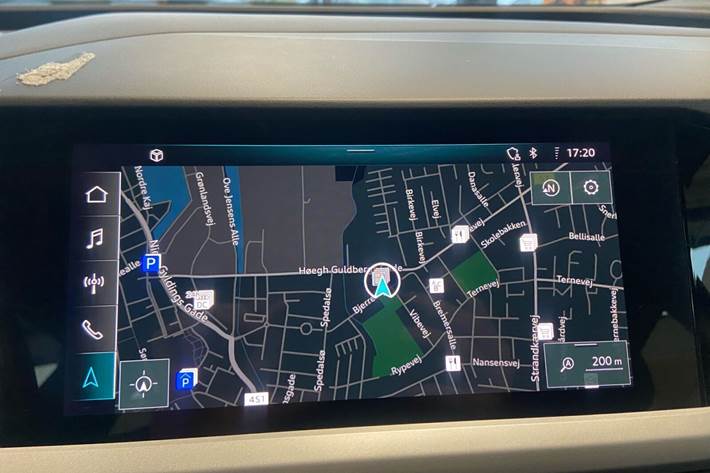 Blå Audi Q4 e-tron fra 2022