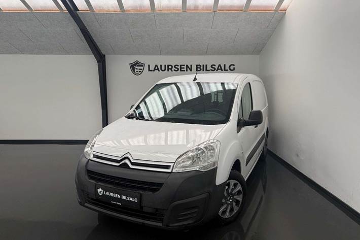 Hvid Citroën Berlingo fra 2016
