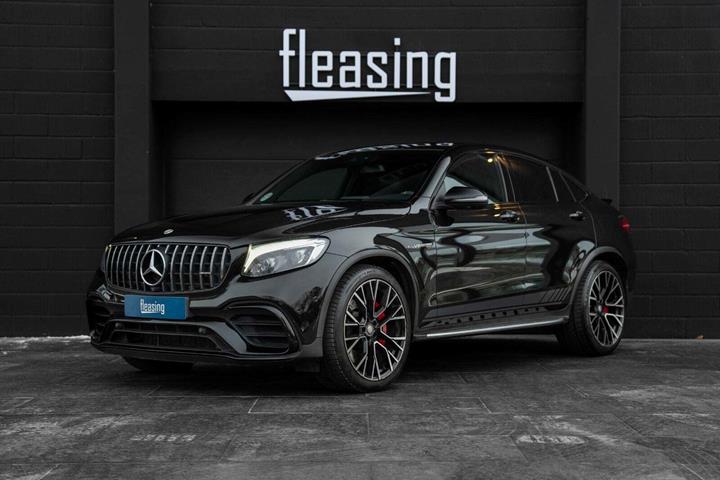 Sort Mercedes GLC63 fra 2018