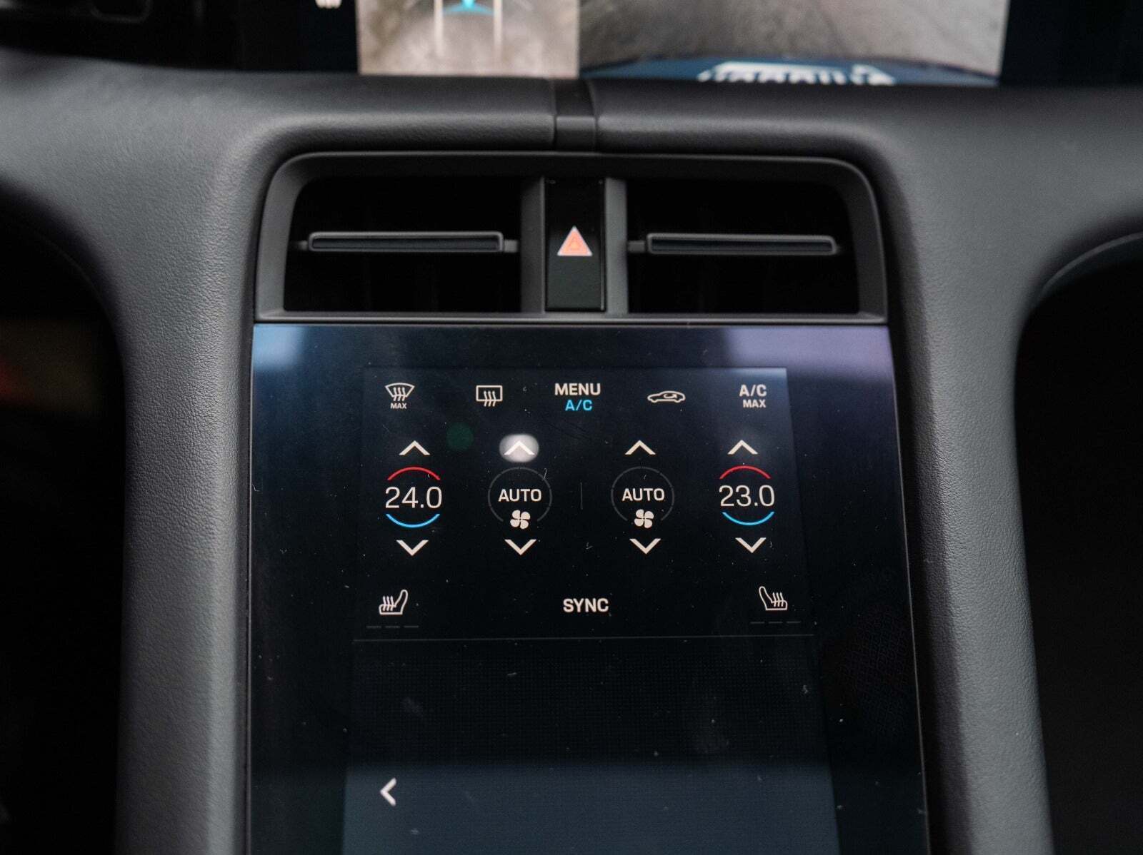 Sort Porsche Taycan fra 2021