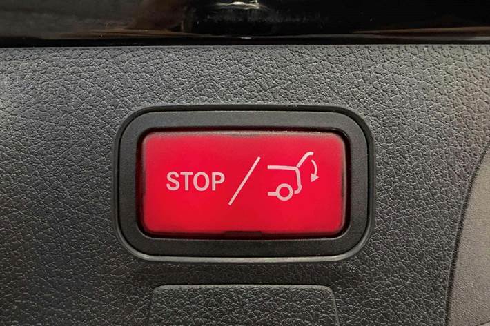 Sort Mercedes CLA250 e fra 2022