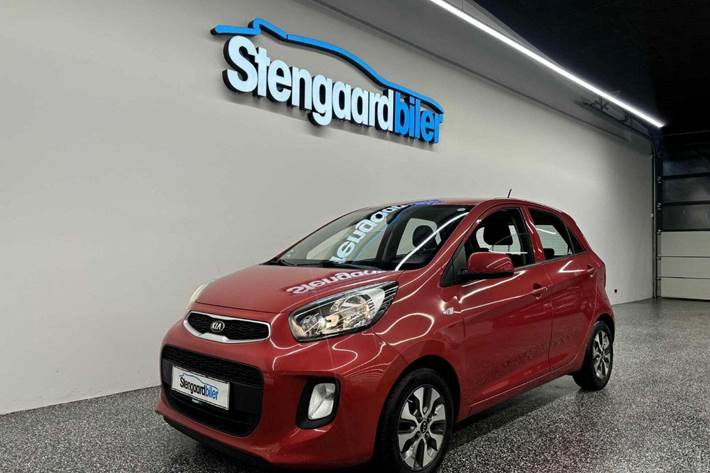 Rød Kia Picanto fra 2017