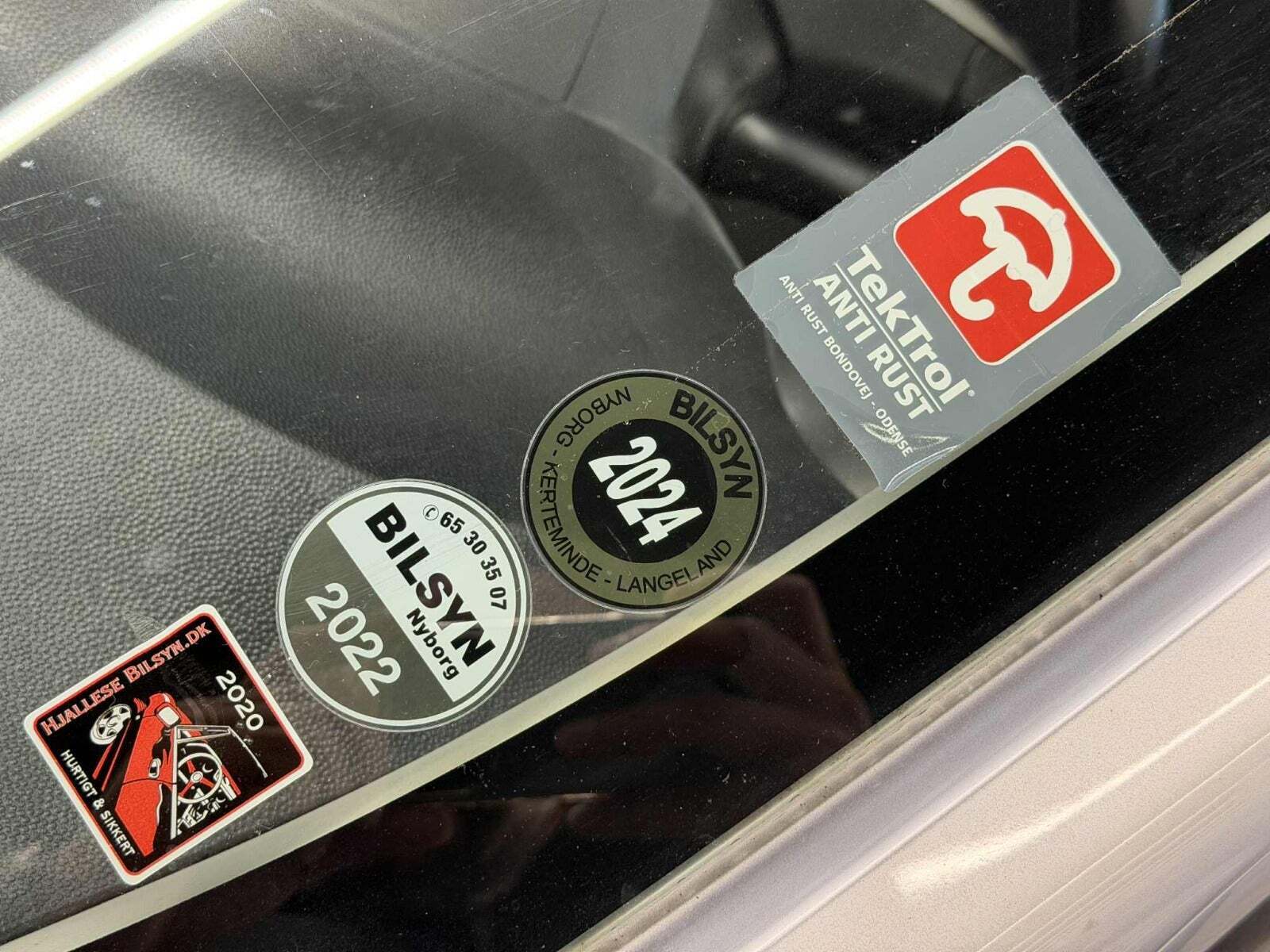 Sølv Mitsubishi Space Star fra 2015