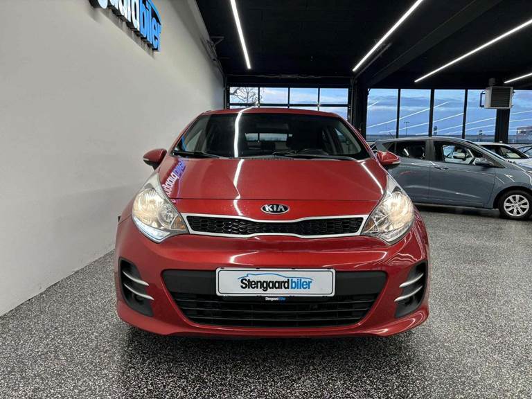 Kia Rio 1,4 CRDi 90 Attraction