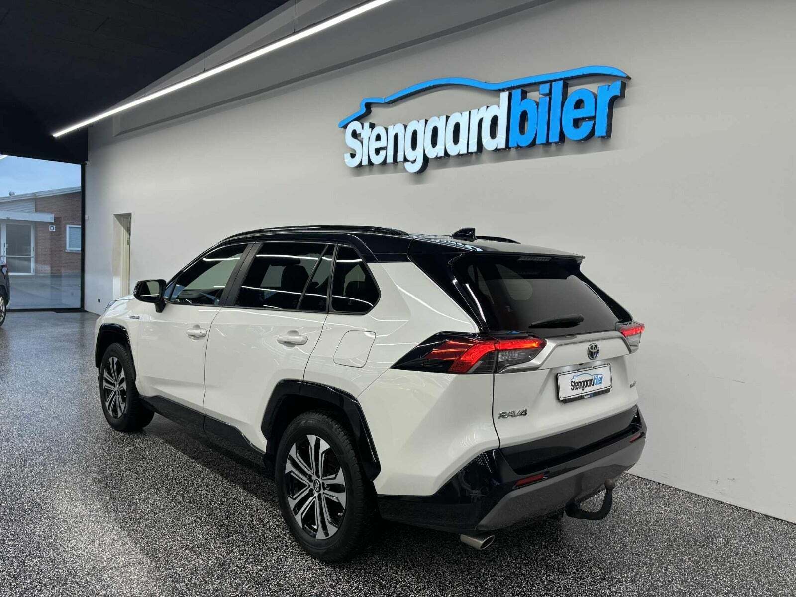 Toyota RAV4 2,5 Hybrid H3 Style Smart MDS