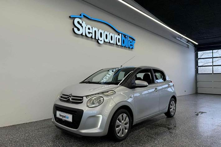 Rød Citroën C1 fra 2015