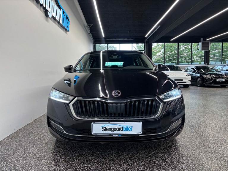 Skoda Octavia 1,4 TSi iV Plus Combi DSG