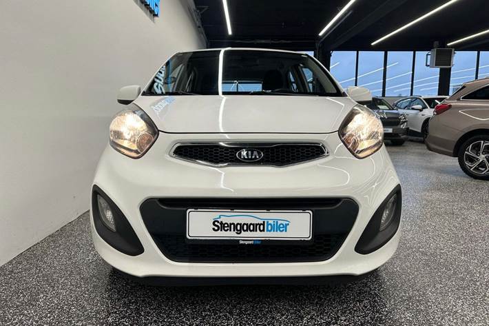 Hvid Kia Picanto fra 2015