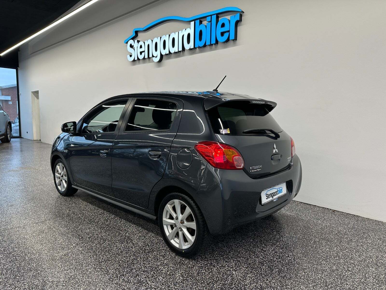 Mitsubishi Space Star 1,2 Intense CVT