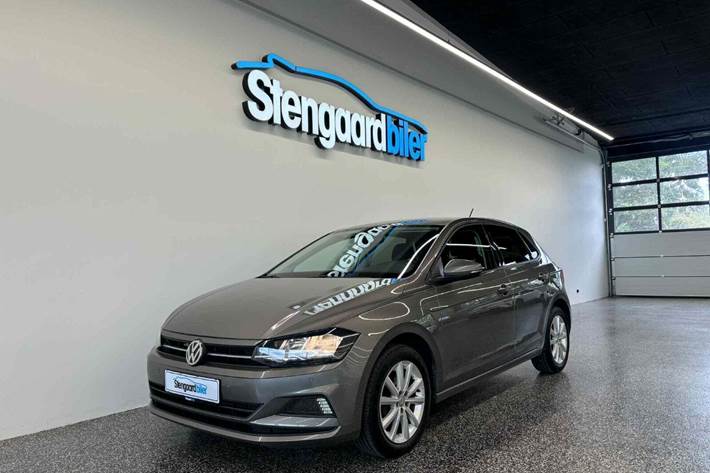 Grå VW Polo fra 2020 set udefra