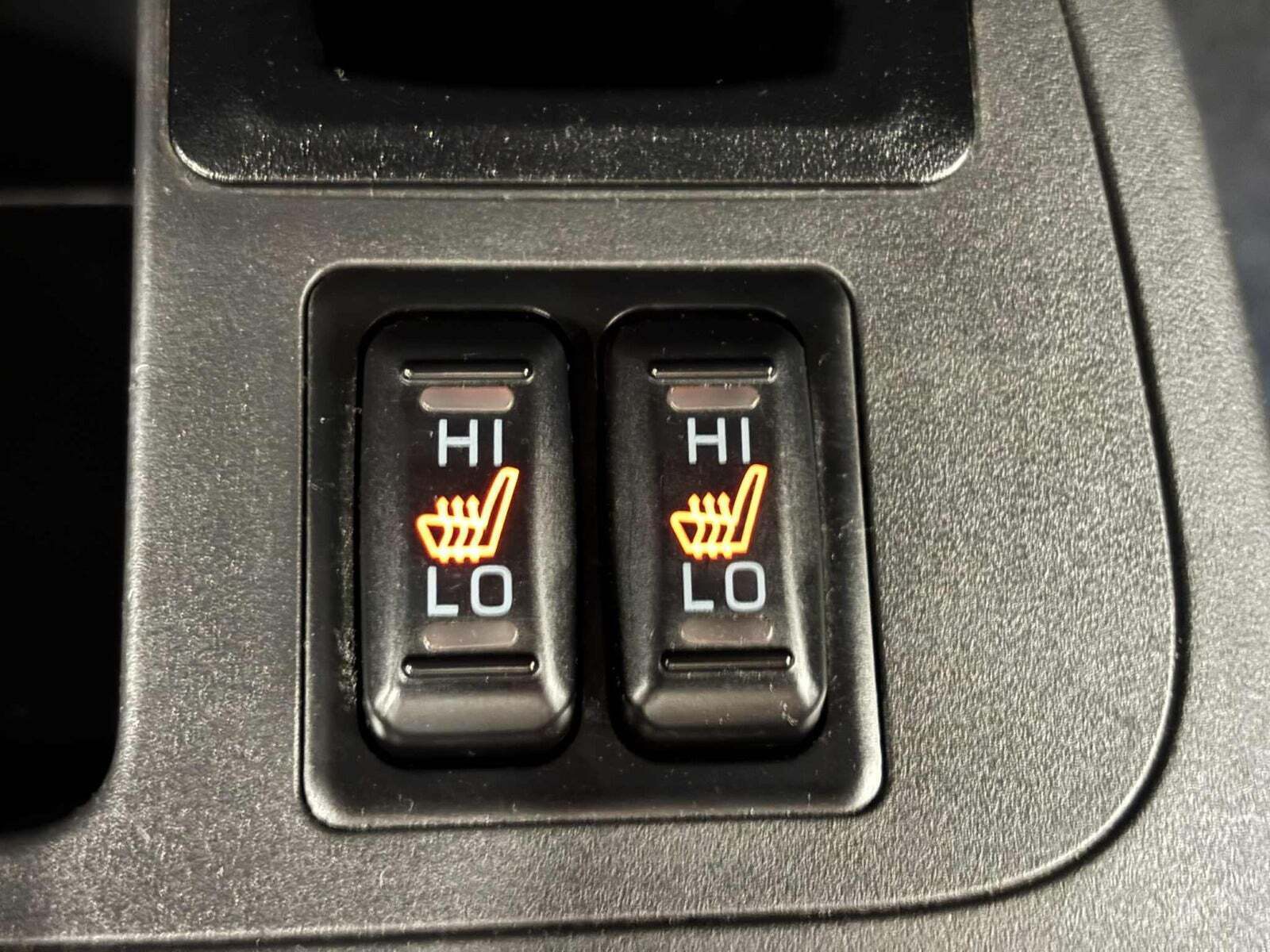 Sort Mitsubishi Space Star fra 2015