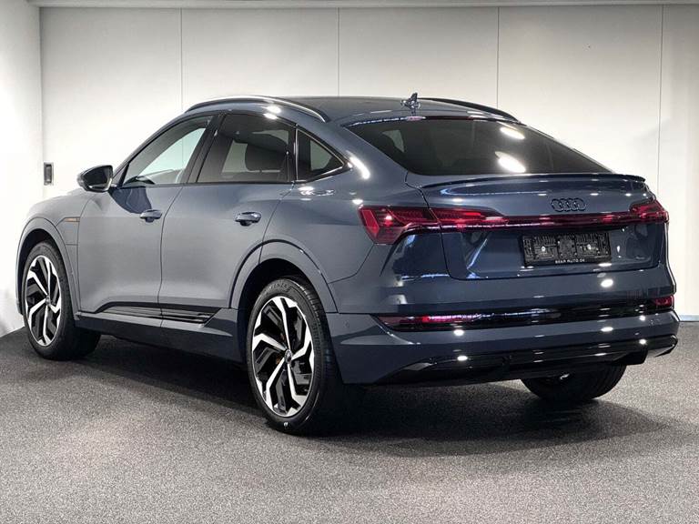 Audi e-tron 55 S-line Sportback quattro