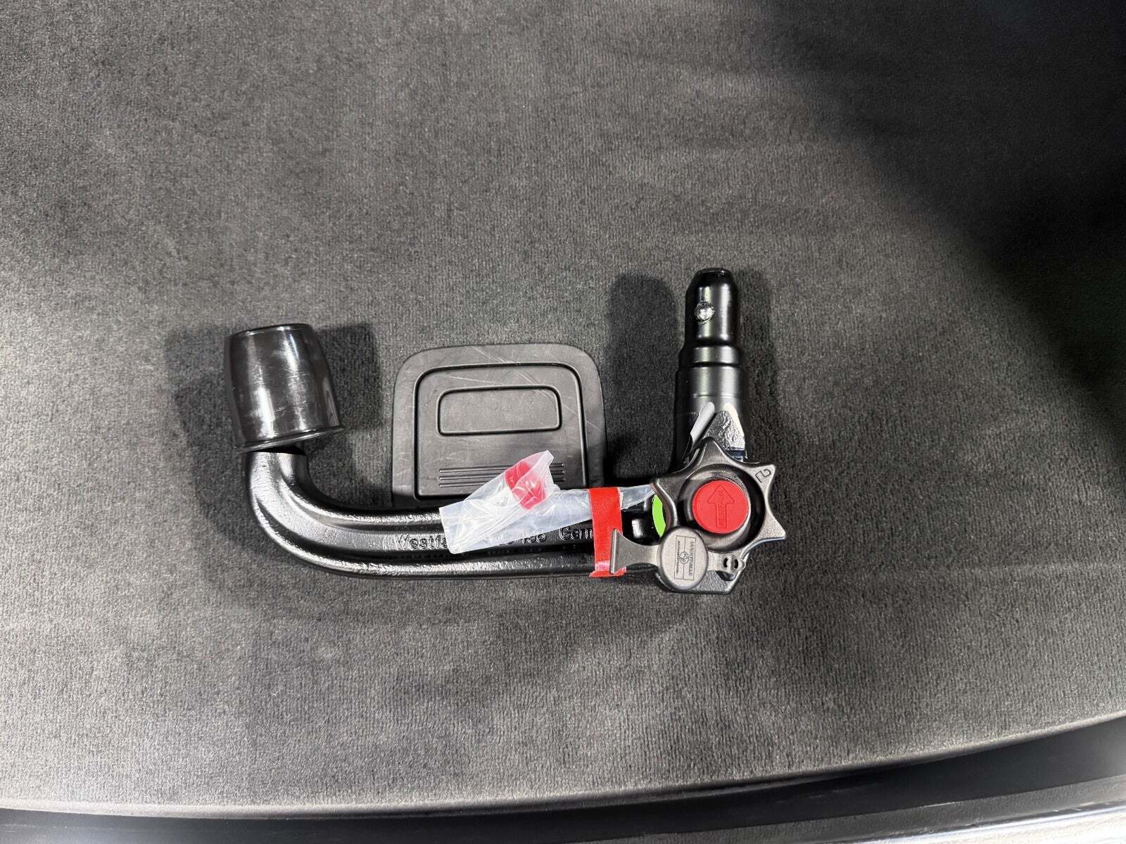 Blå Audi e-tron fra 2023